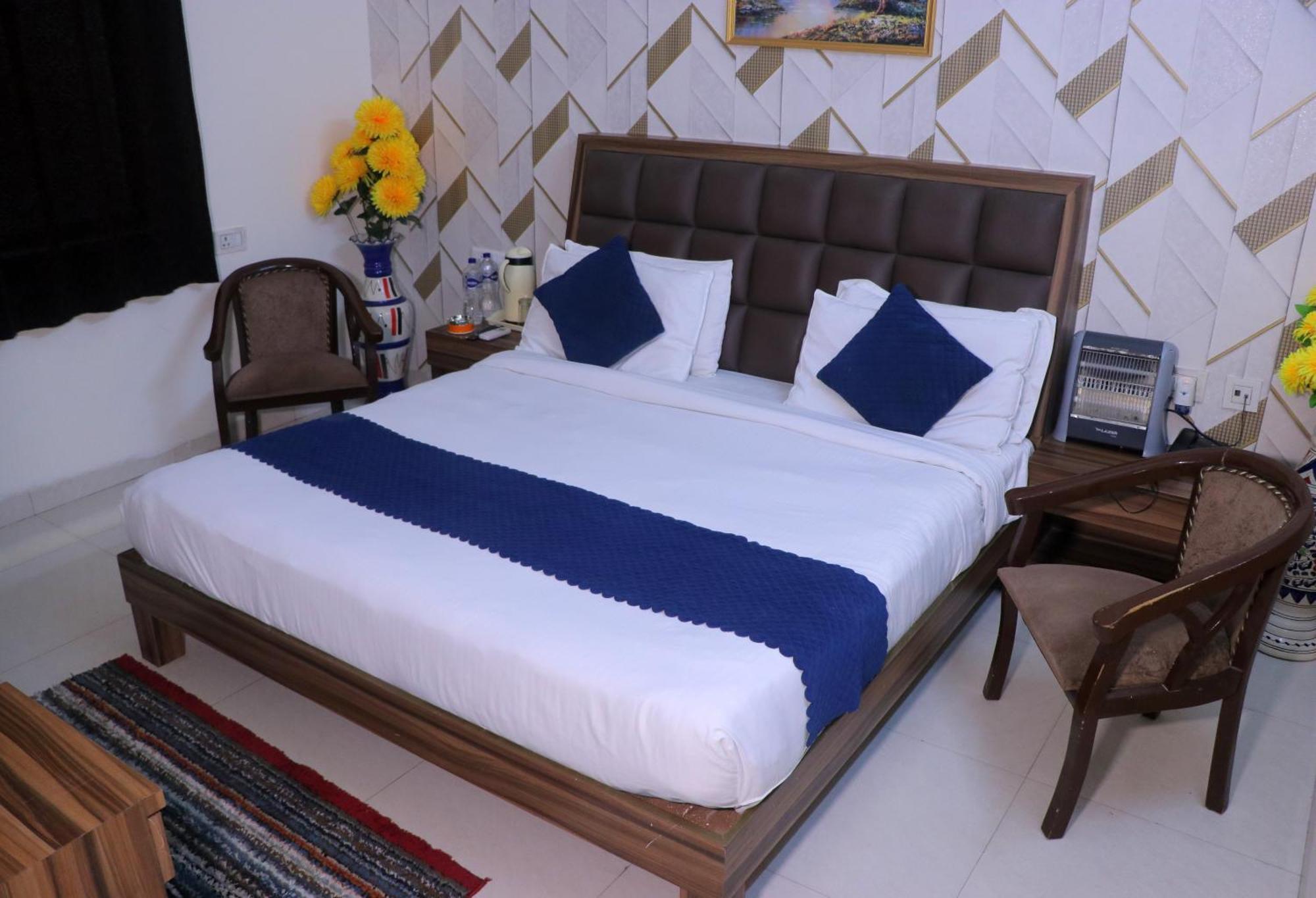 Hotel Panache Матхура Экстерьер фото