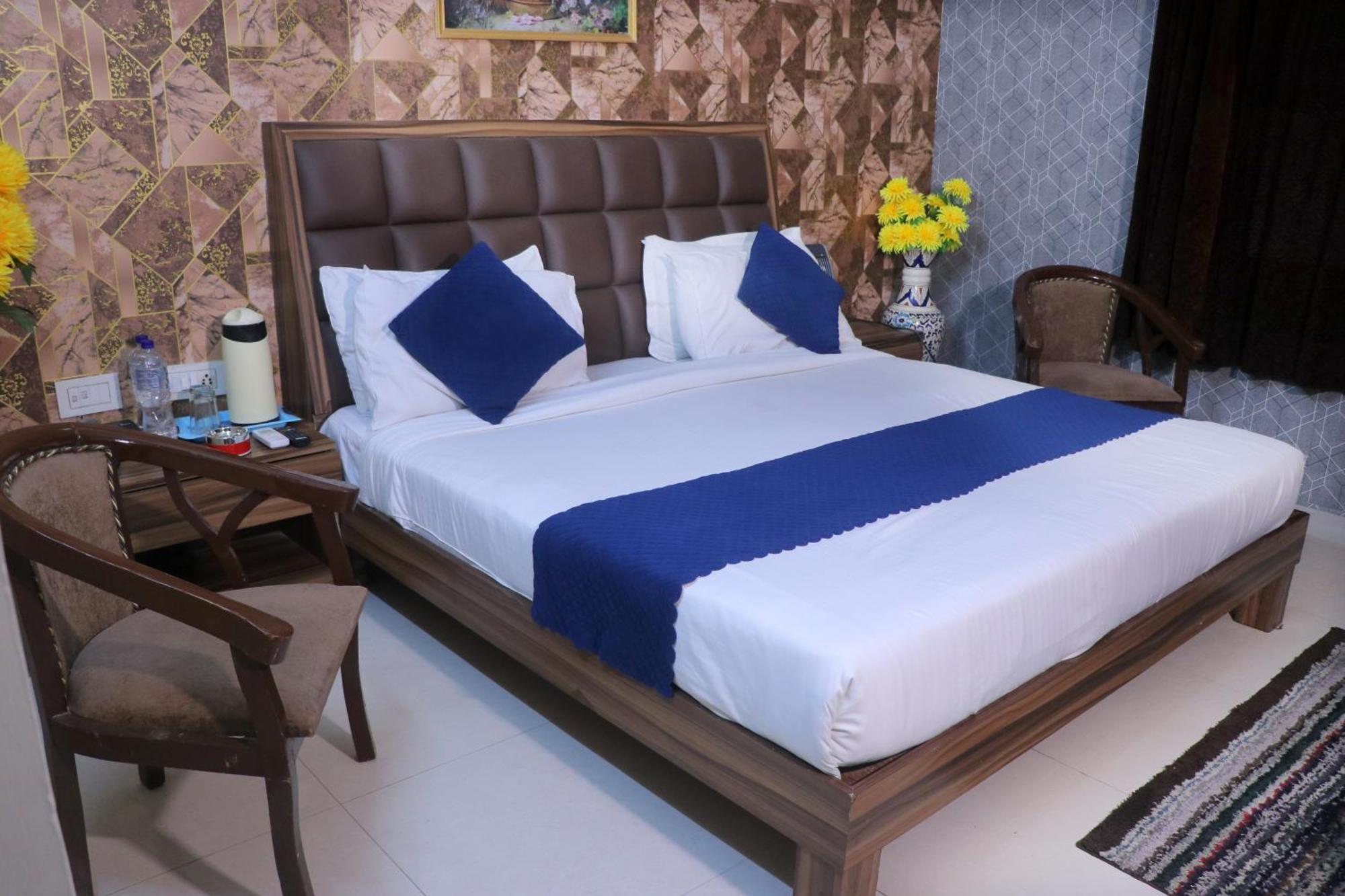 Hotel Panache Матхура Экстерьер фото