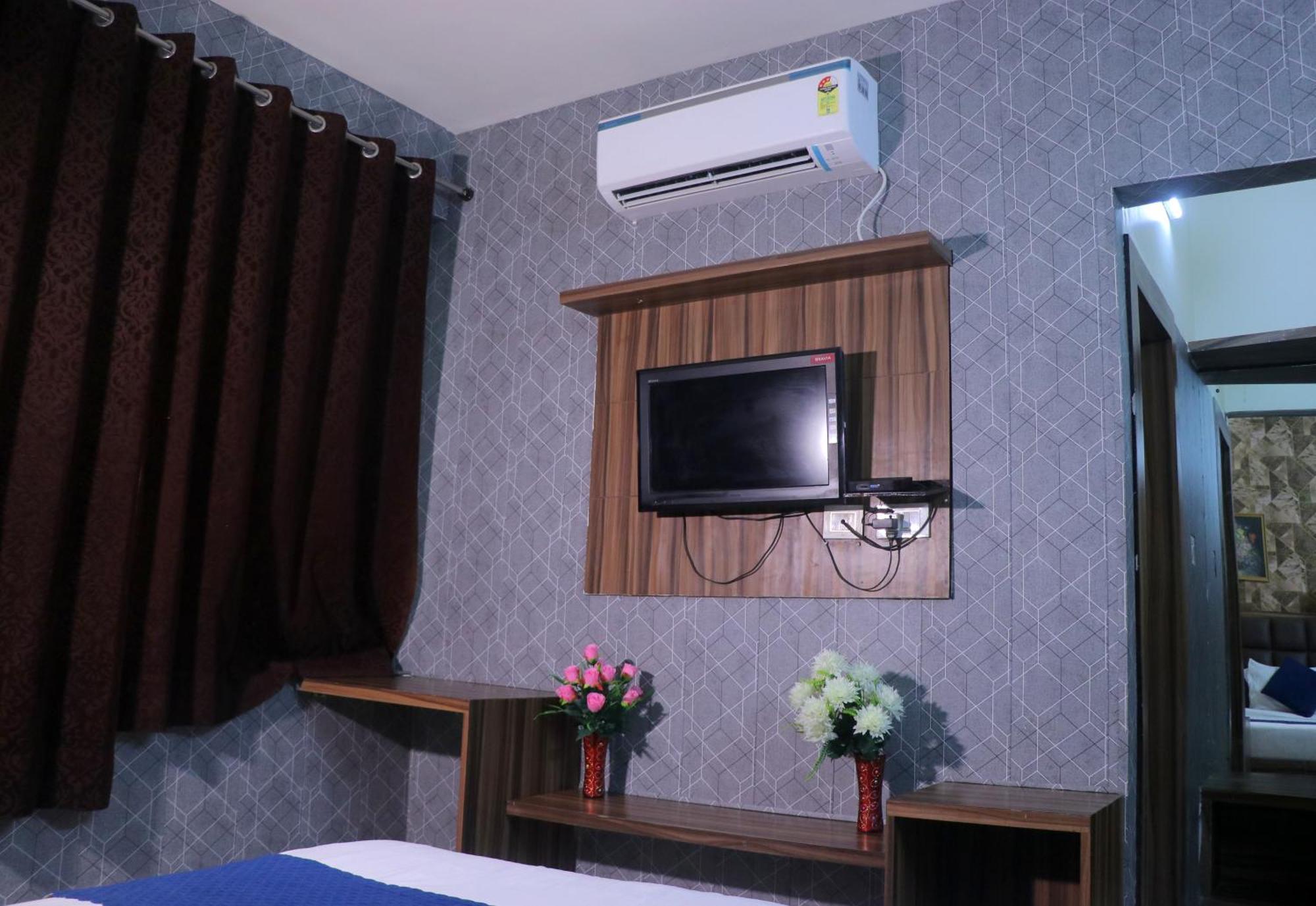 Hotel Panache Матхура Экстерьер фото